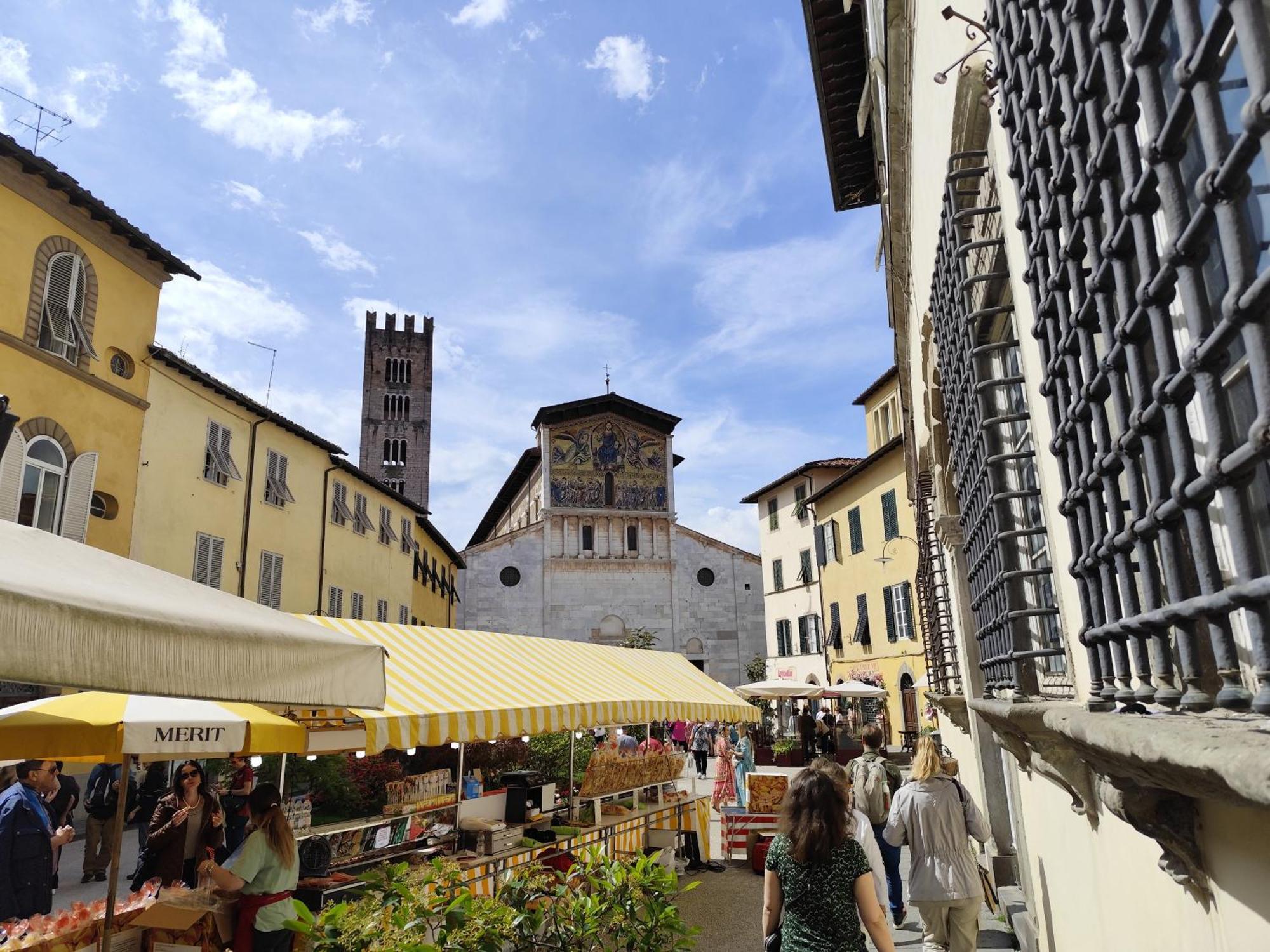 Casa Rosina + Box Per Auto 2 Bici 1,5Km Dalle Mura Lucca Eksteriør billede